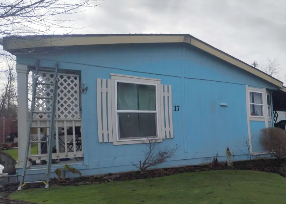 Siding and Facade Facelift on SE Portland Home - before